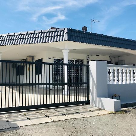 Cozy And Comfortable Homestay In 和丰 外观 照片